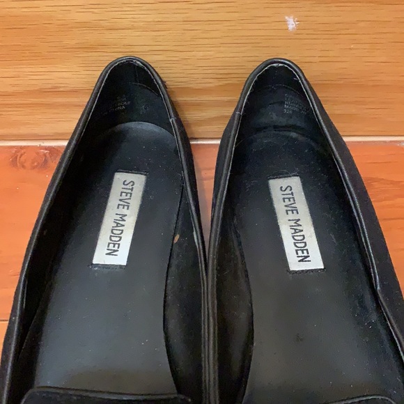 Steve Madden Skull Flats! - Picture 2 of 5